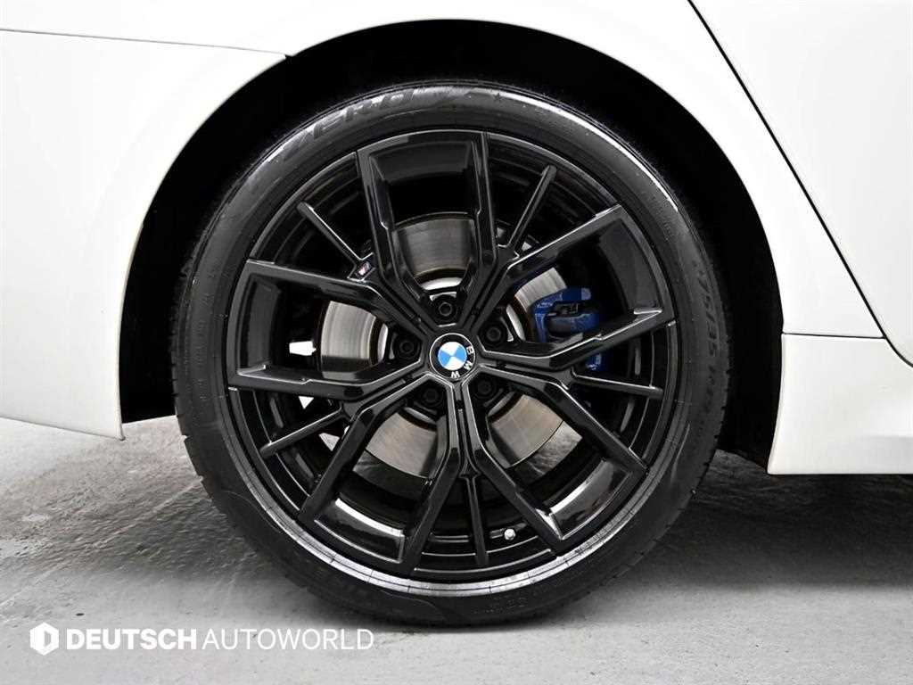 BMW 5 Series - Vista 5