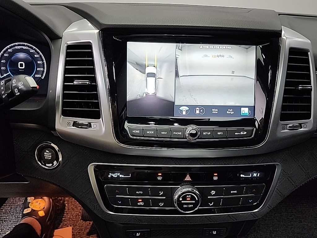 Ssangyong Rexton - Vista 10