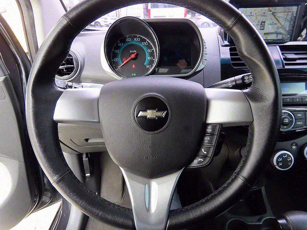 Chevrolet Spark - Vista 8