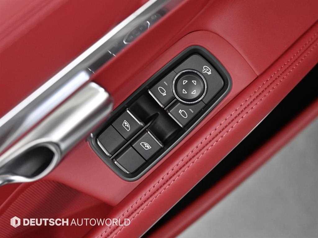 Porsche 718 - Vista 12