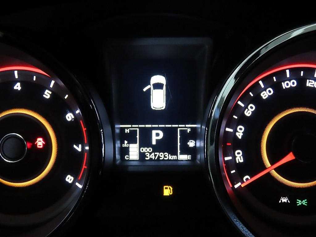 Ssangyong Tivoli - Vista 9