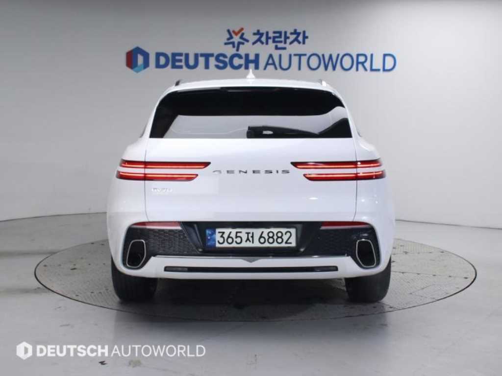 Genesis GV70 - Vista 4