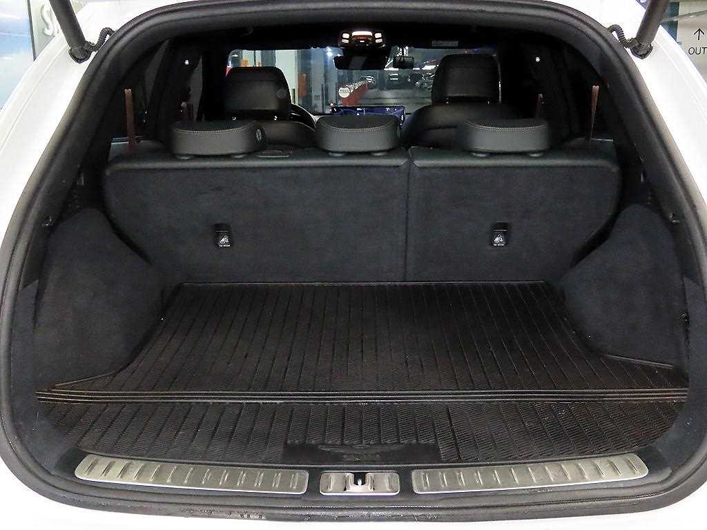 Genesis GV70 2021 Blanco - Importación desde Corea - HF Imports Iquique - Foto 17