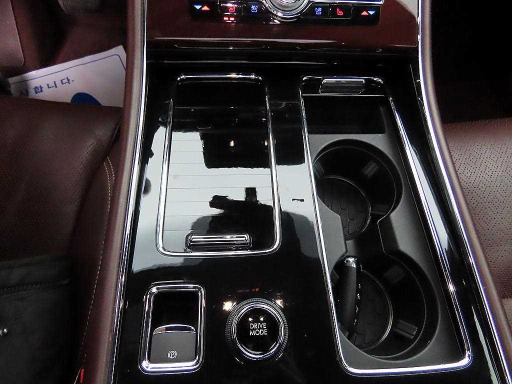 Lincoln Aviator 2021 Negro - Importación desde Corea - HF Imports Iquique - Foto 13