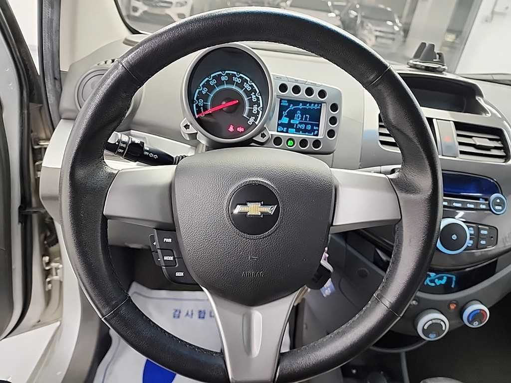 Chevrolet Spark - Vista 9