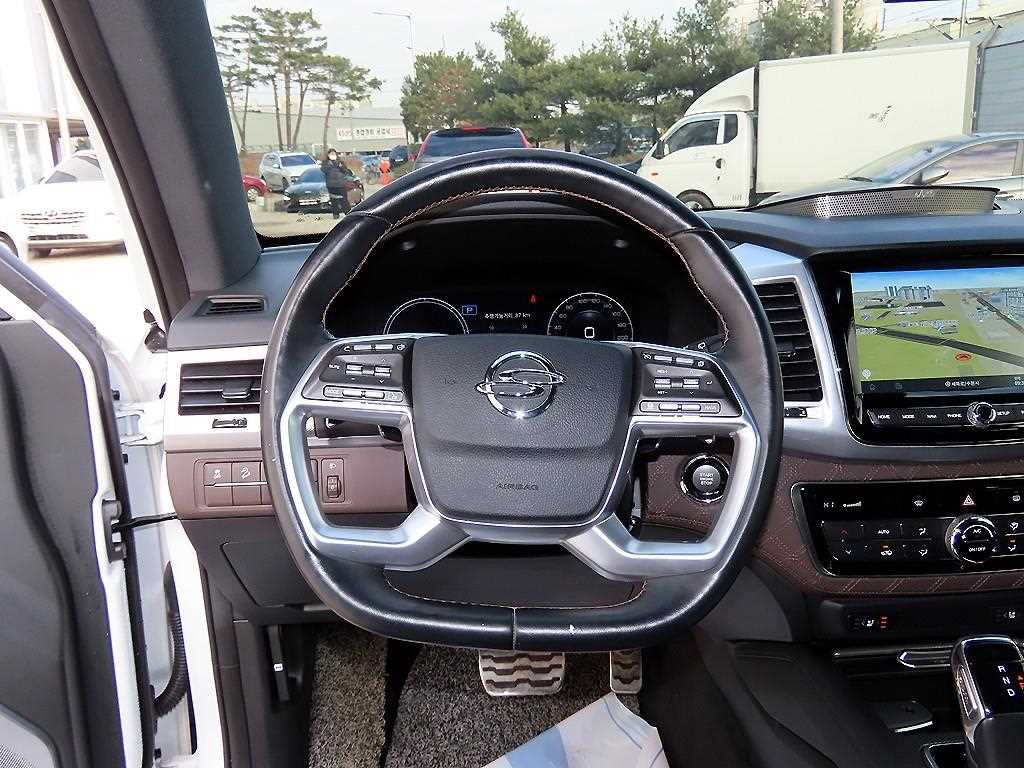 Ssangyong Rexton - Vista 8