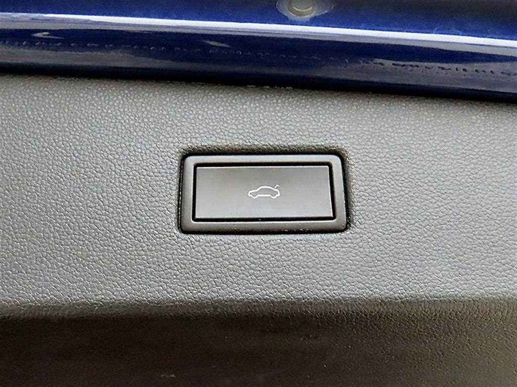 Volkswagen Tiguan 2018 Azul - Importación desde Corea - HF Imports Iquique - Foto 17