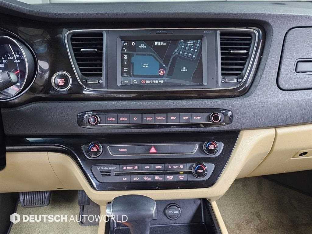 KIA Carnival 2019 Negro - Importación desde Corea - HF Imports Iquique - Foto 14