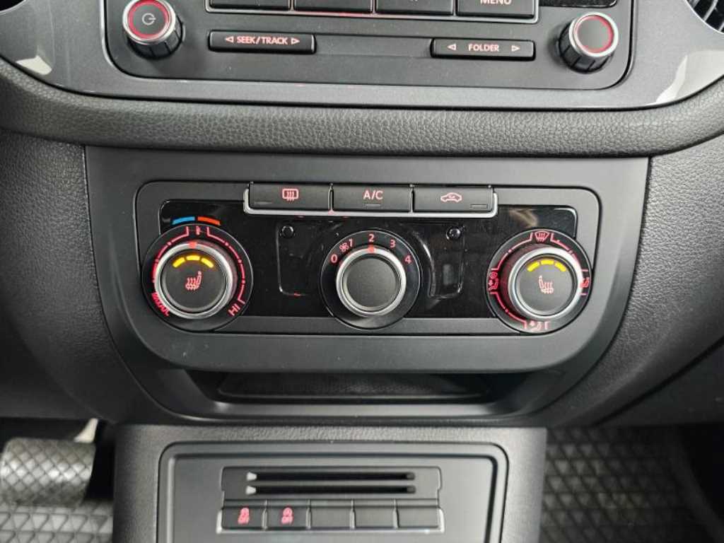 Volkswagen Tiguan 2015 Blanco - Importación desde Corea - HF Imports Iquique - Foto 17