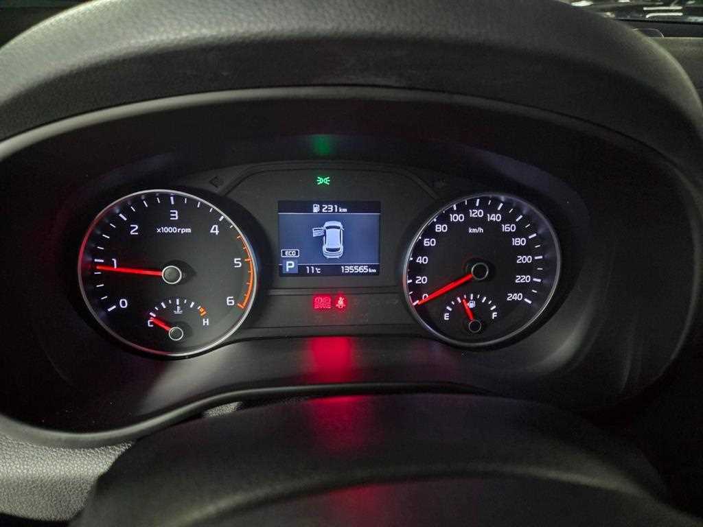 KIA Sportage - Vista 8