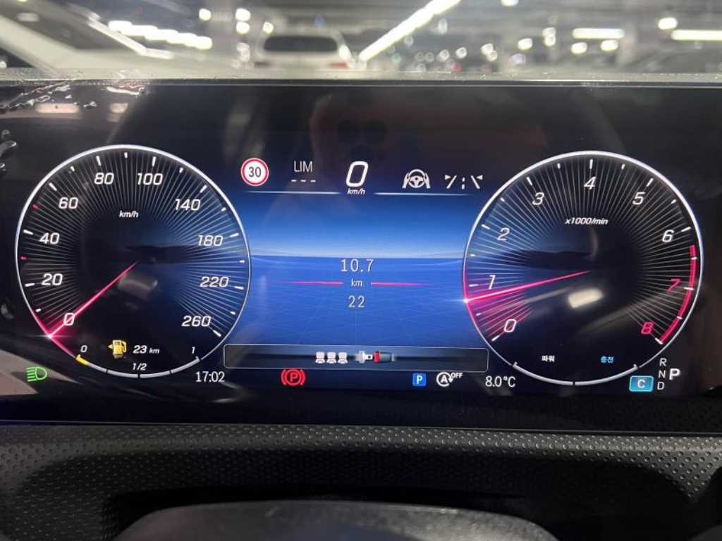 Mercedes Benz CLA Class - Vista 12