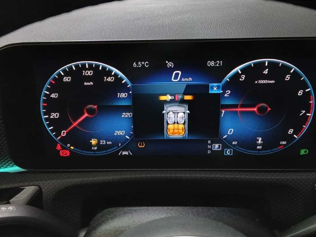 Mercedes Benz A Class - Vista 9