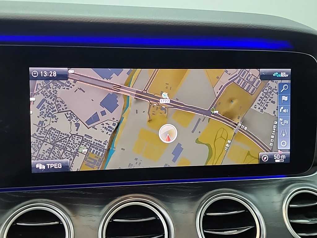 Mercedes Benz E class 2020 Blanco - Importación desde Corea - HF Imports Iquique - Foto 15