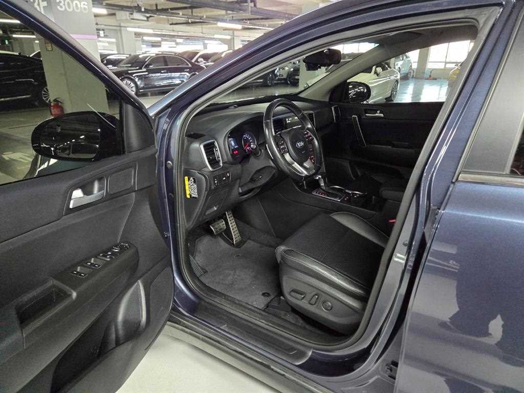 KIA Sportage - Vista 5