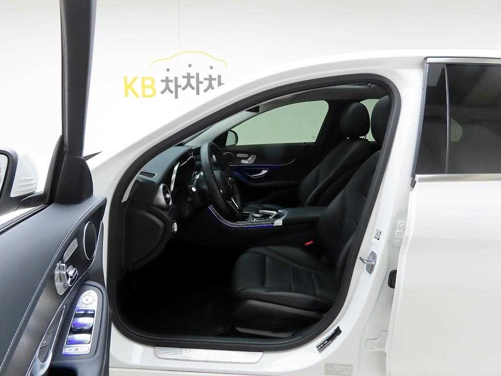 Mercedes Benz C Class 2019 - Importación desde Corea - HF Imports Iquique - Foto 13