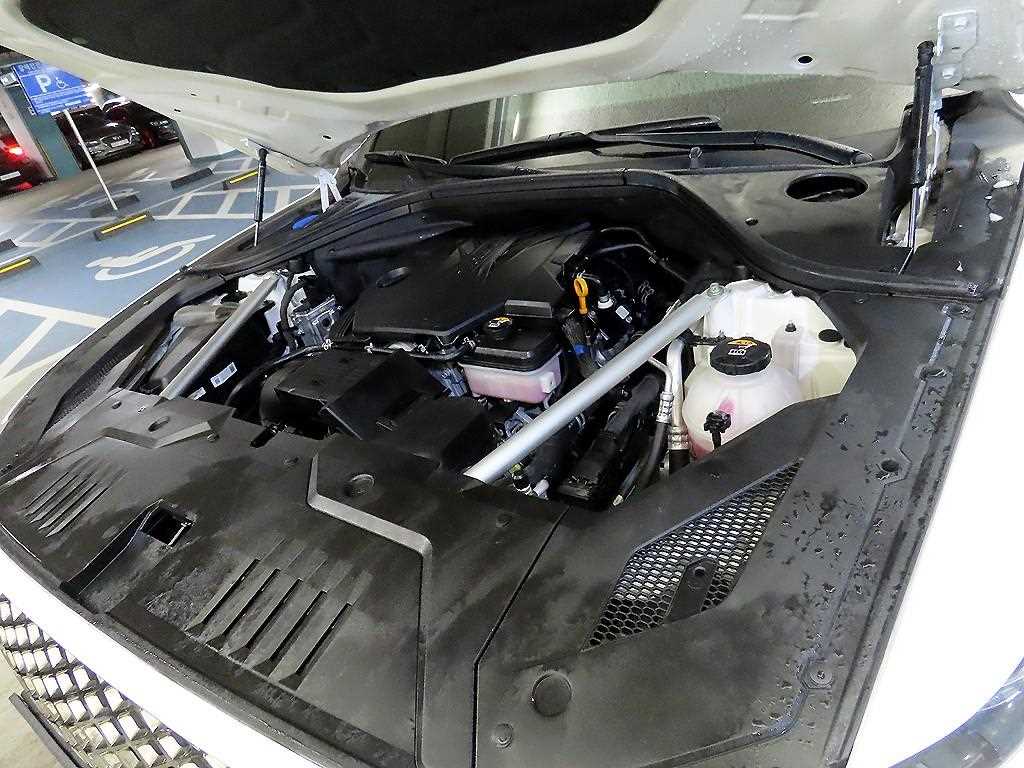 Genesis GV70 2021 Blanco - Importación desde Corea - HF Imports Iquique - Foto 19