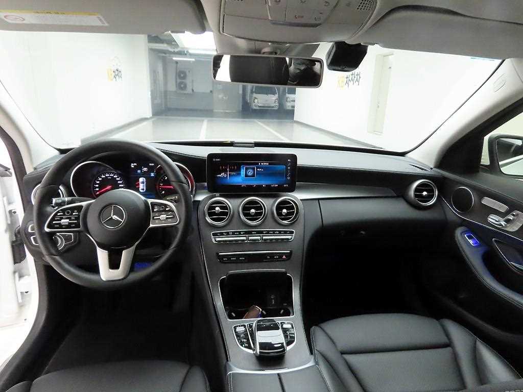 Mercedes Benz C Class - Vista 7