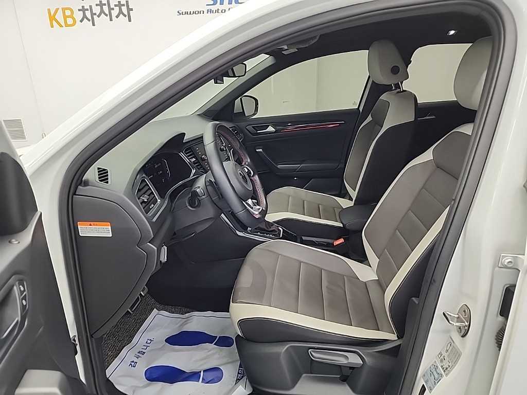 Volkswagen T-Roc - Vista 11