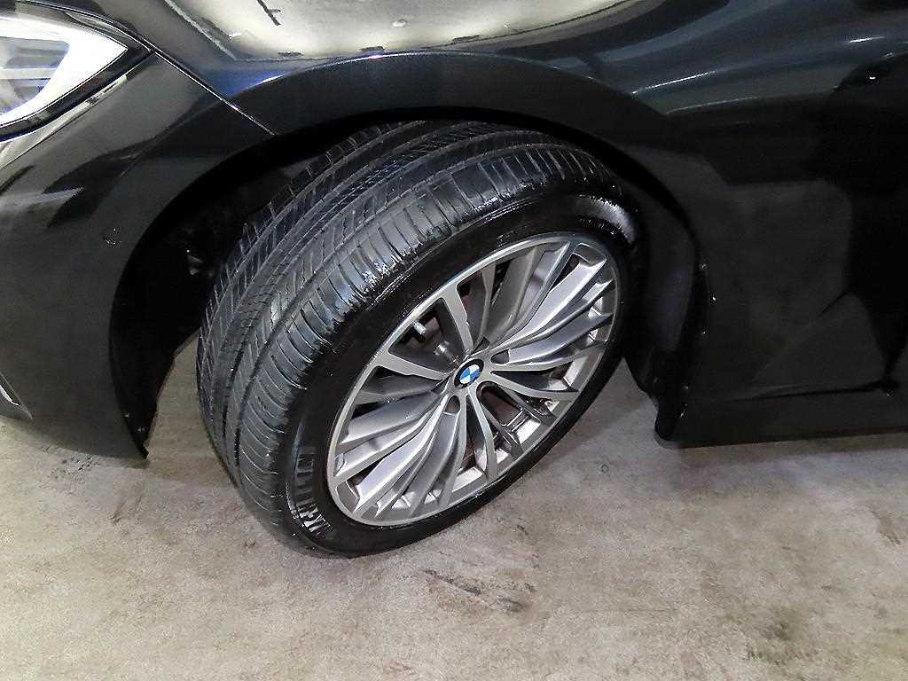 BMW 3 series 2022 Negro - Importación desde Corea - HF Imports Iquique - Foto 19