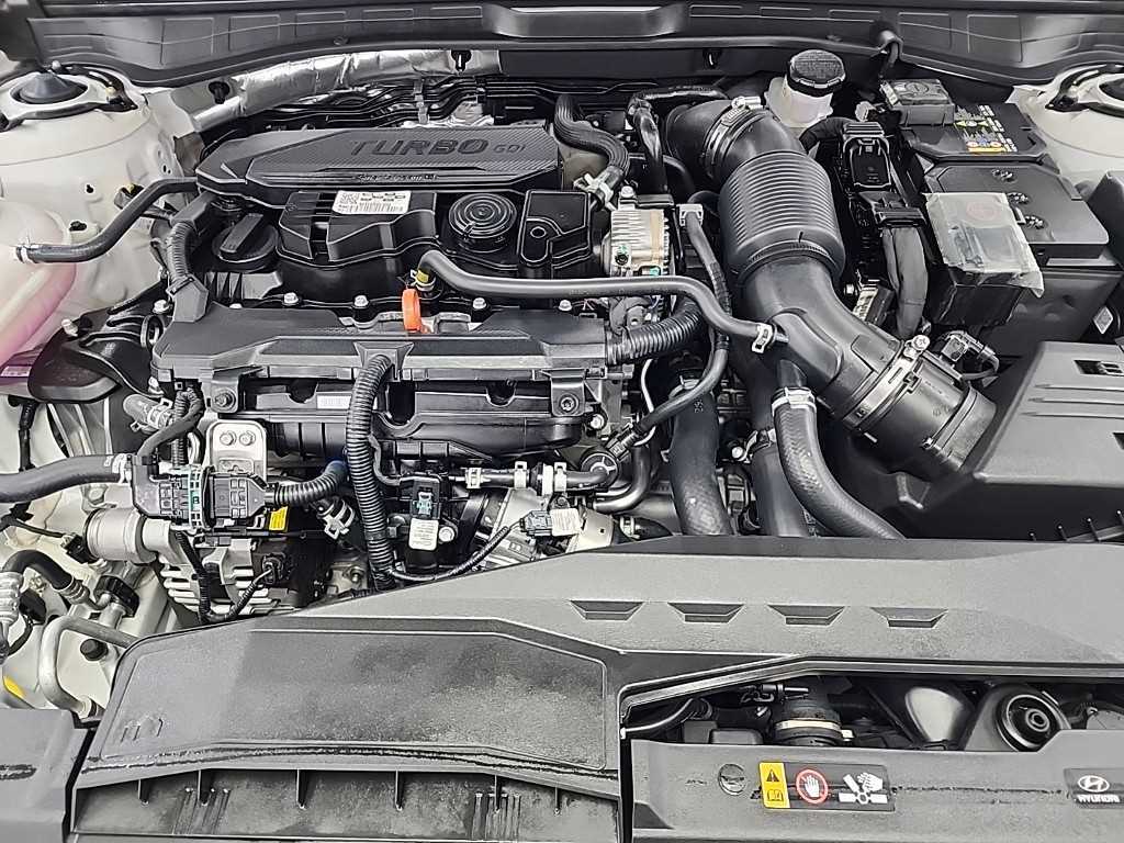 HYUNDAI Sonata - Vista 5