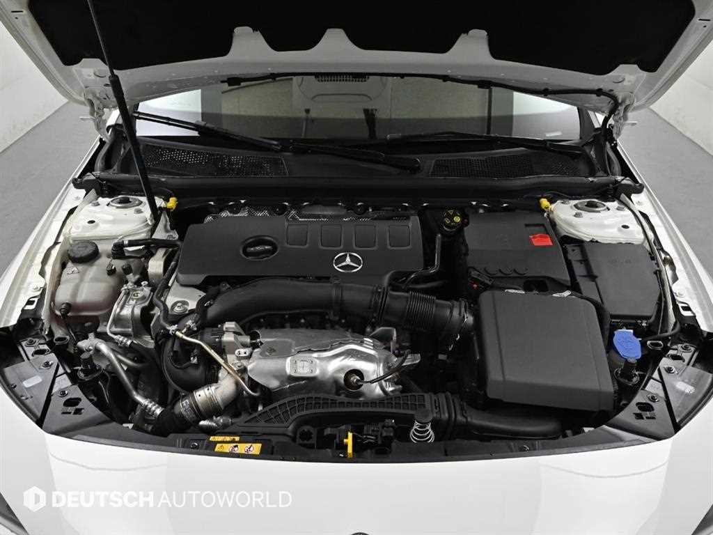 Mercedes Benz CLA Class - Vista 6