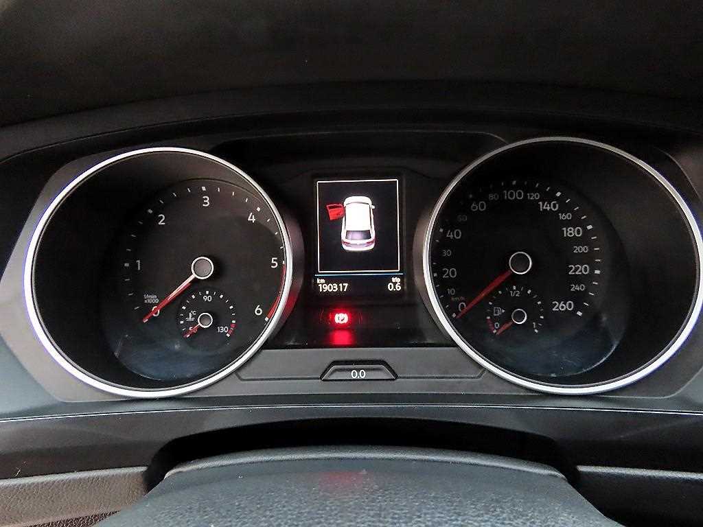 Volkswagen Tiguan - Vista 9