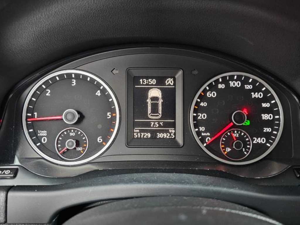 Volkswagen Tiguan - Vista 8