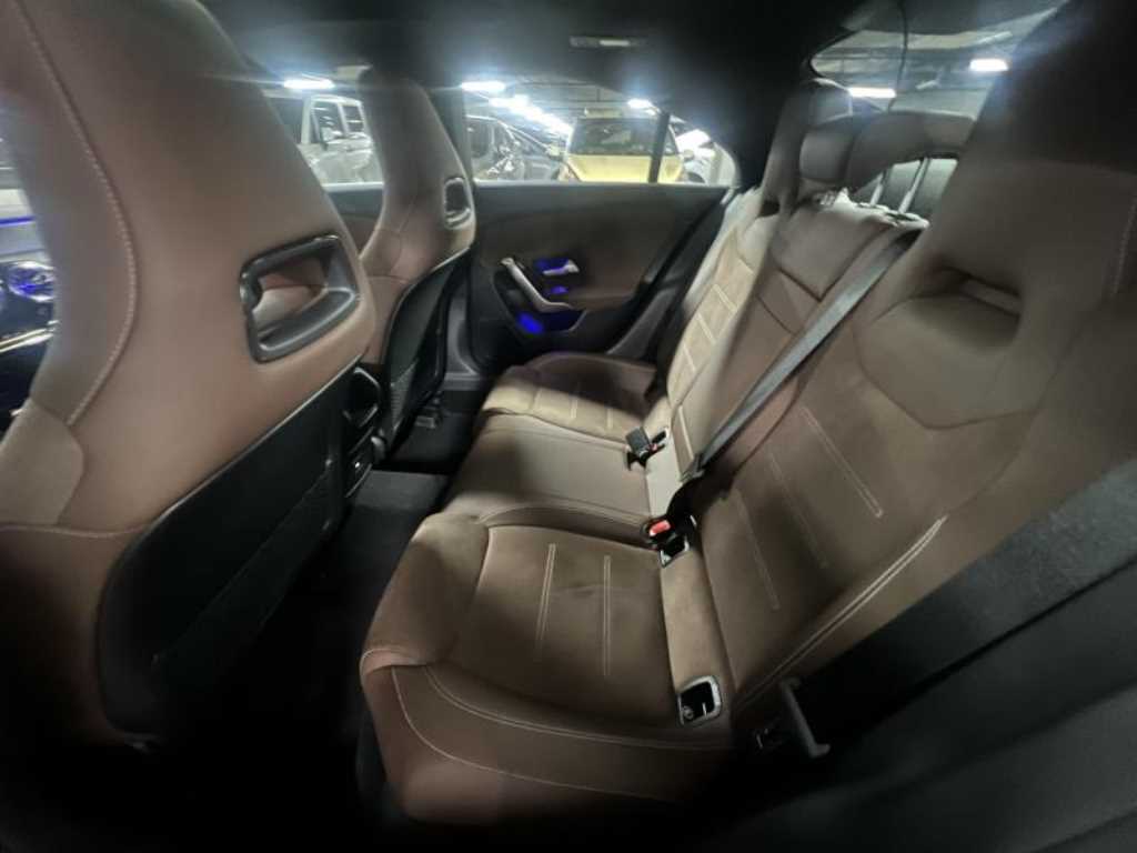 Mercedes Benz CLA Class - Vista 8