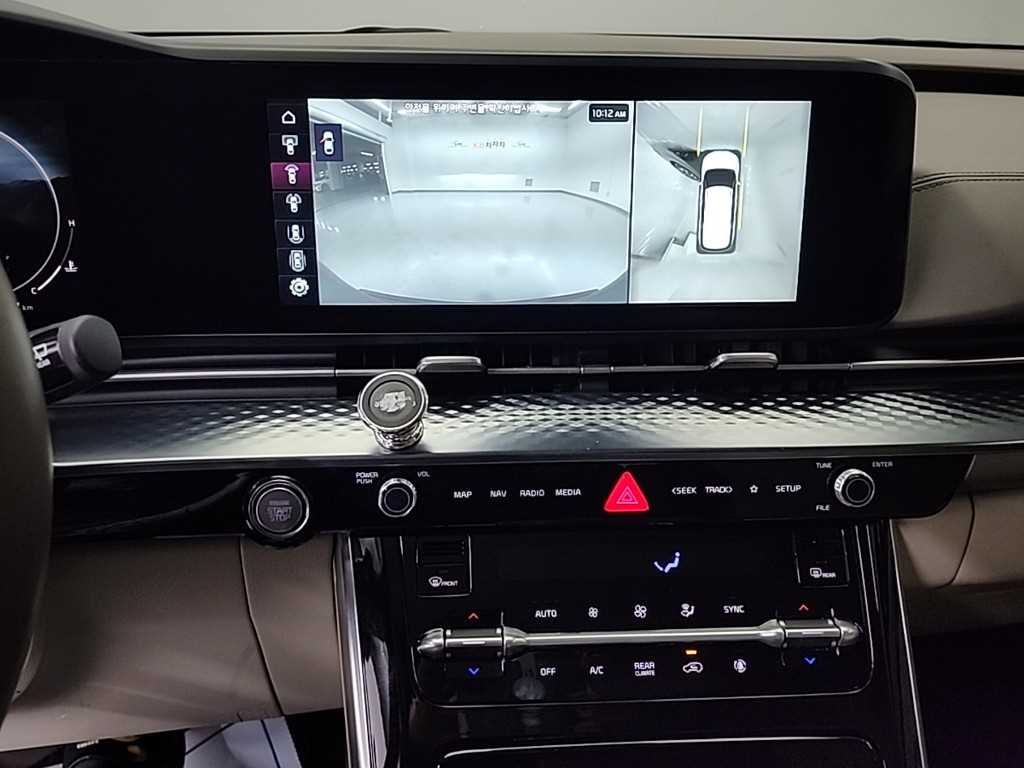 KIA Carnival - Vista 10