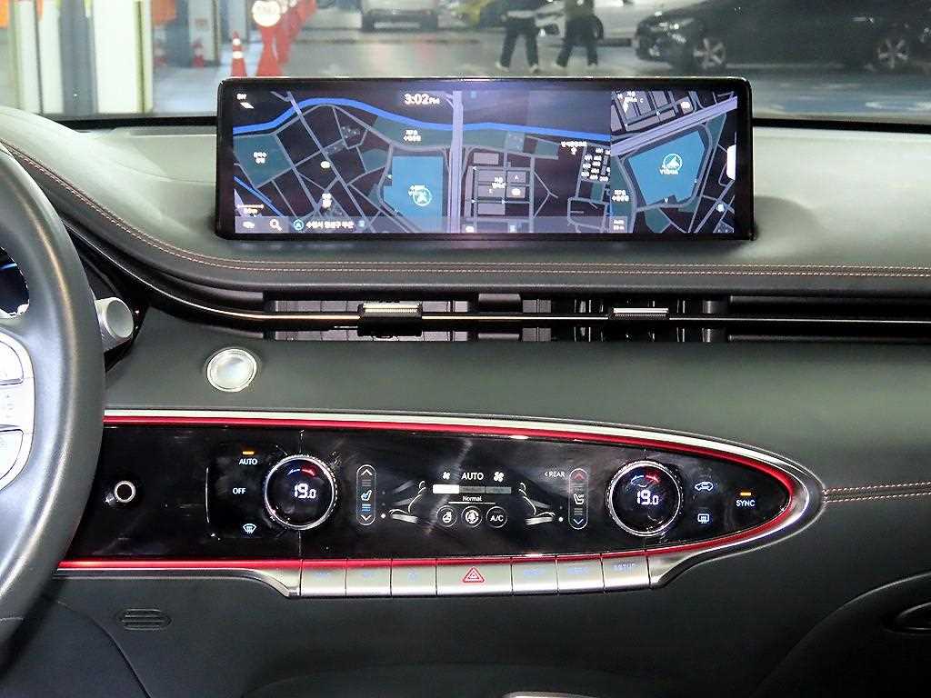 Genesis GV70 - Vista 11