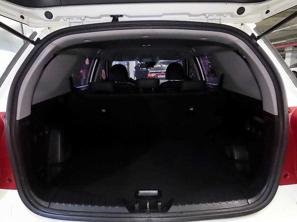 Ssangyong Tivoli 2019 Blanco - Importación desde Corea - HF Imports Iquique - Foto 17