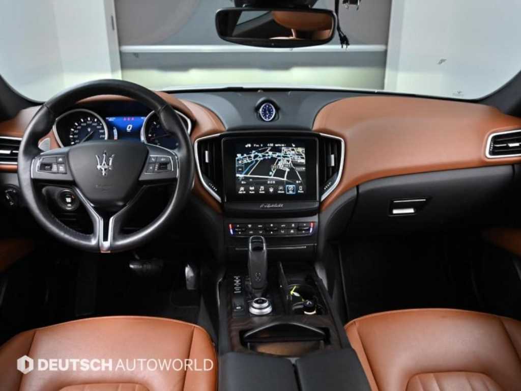 Maserati Ghibli - Vista 7