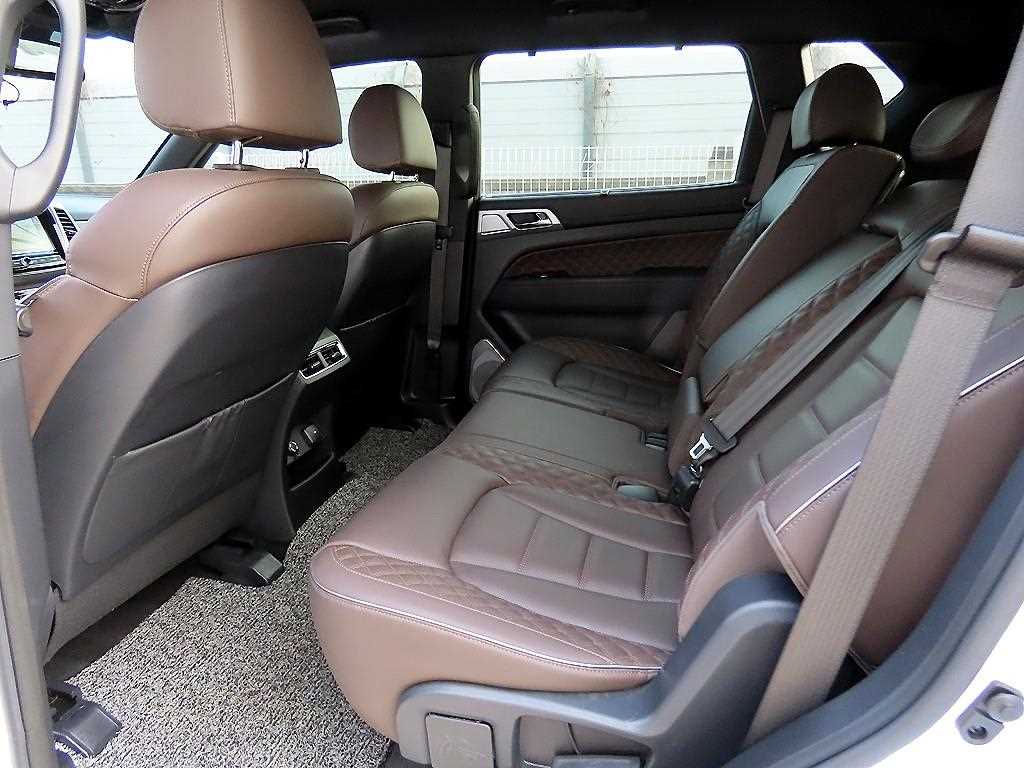 Ssangyong Rexton - Vista 6