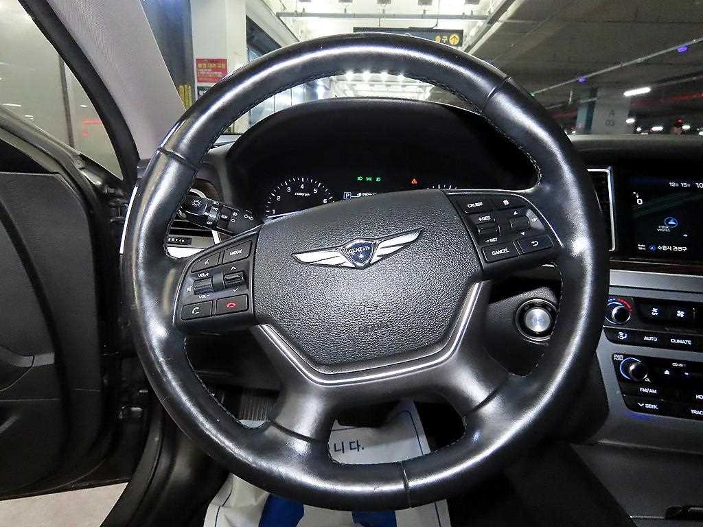 Genesis G80 - Vista 8