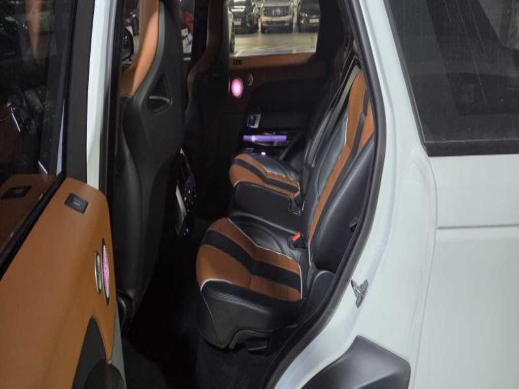 Land Rover Range Rover Sports - Vista 8