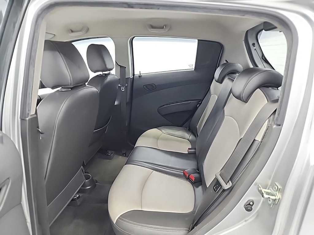 Chevrolet Spark - Vista 12