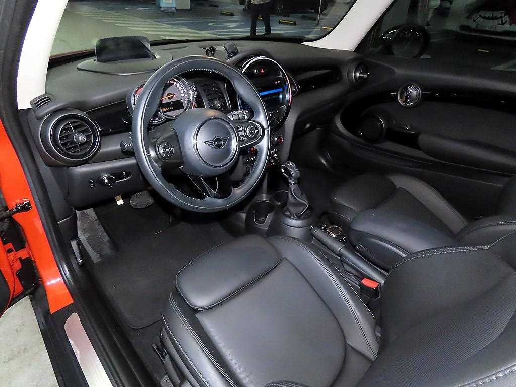 Mini Cooper - Vista 10