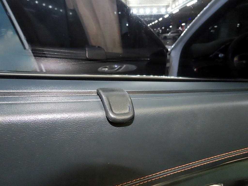 Genesis GV70 2021 Blanco - Importación desde Corea - HF Imports Iquique - Foto 16