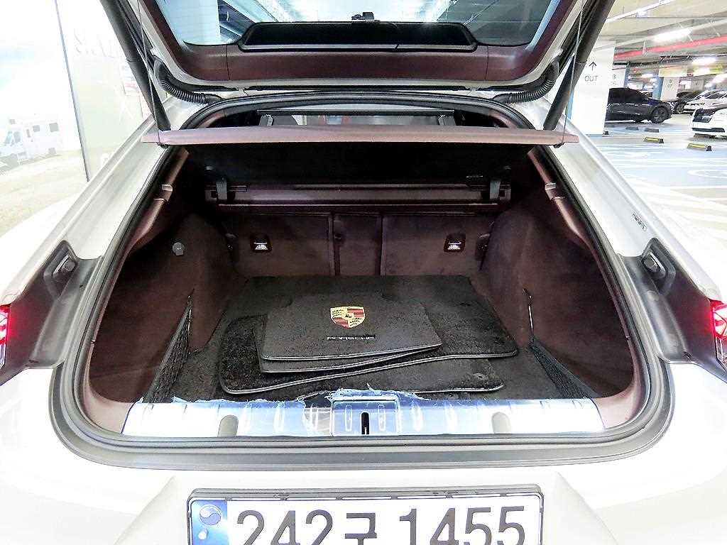 Porsche Panamera 2022 Gris - Importación desde Corea - HF Imports Iquique - Foto 16