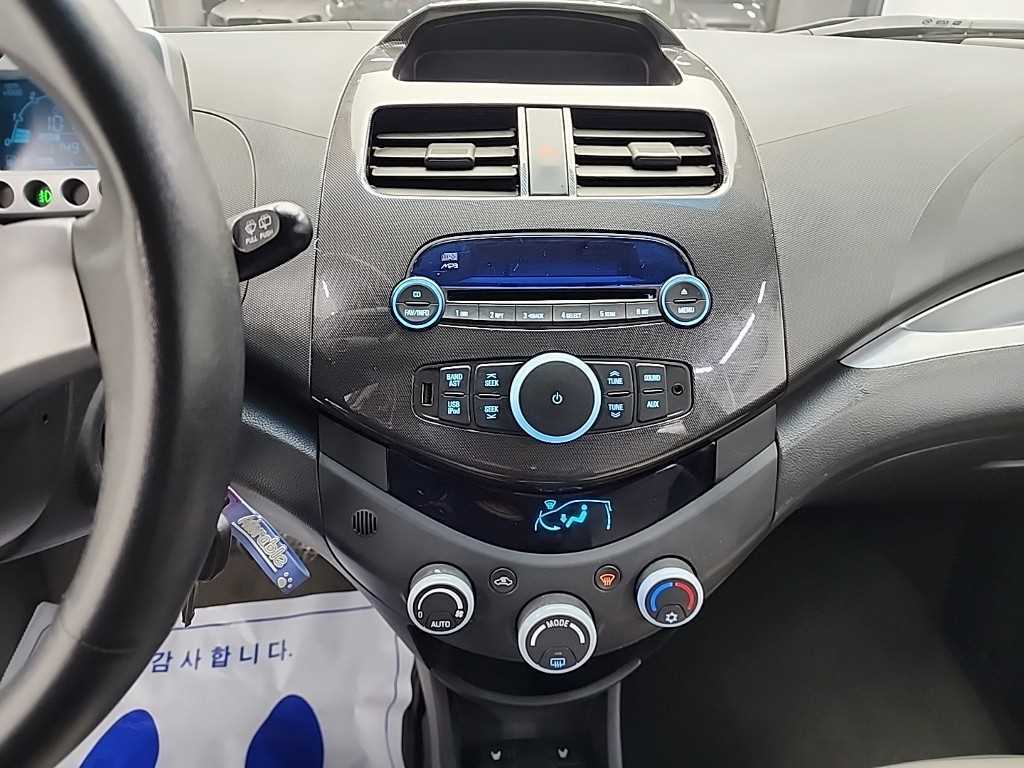 Chevrolet Spark - Vista 10