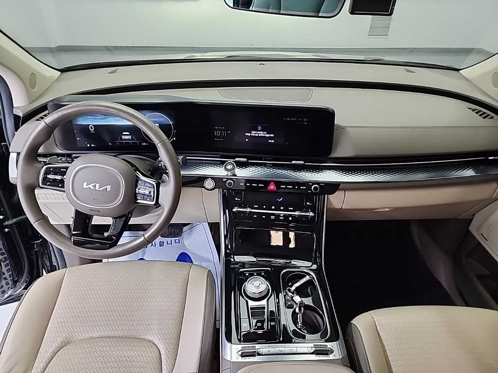 KIA Carnival - Vista 7