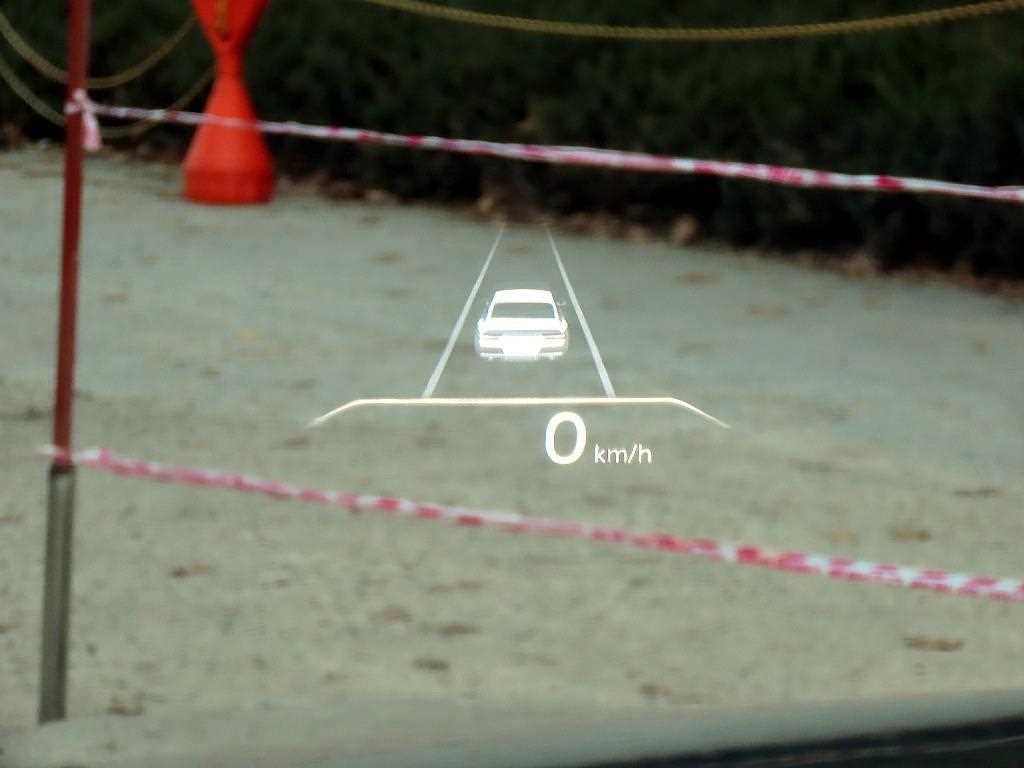 Genesis G80 - Vista 10