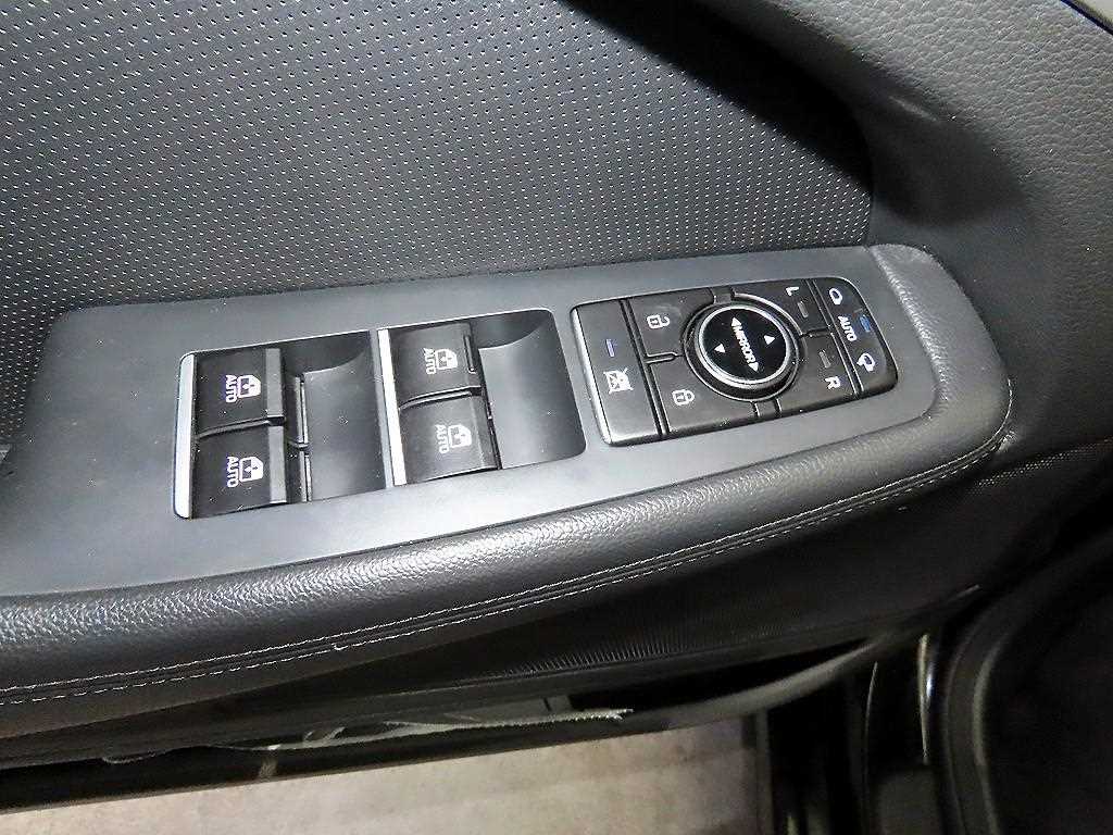 HYUNDAI Genesis 2016 Negro - Importación desde Corea - HF Imports Iquique - Foto 13