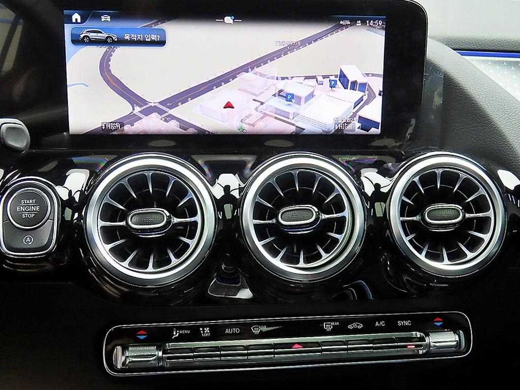 Mercedes Benz GLA Class 2025 Negro - Importación desde Corea - HF Imports Iquique - Foto 13