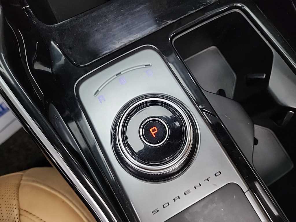 KIA Sorento - Vista 8