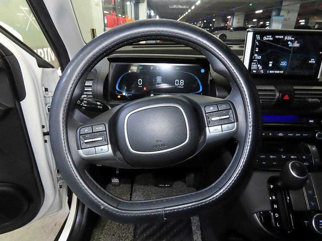 HYUNDAI Casper - Vista 8