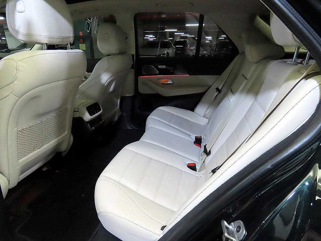 Mercedes Benz GLE Class - Vista 7