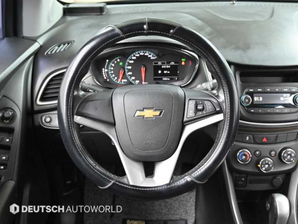 Chevrolet Trax 2018 Negro - Importación desde Corea - HF Imports Iquique - Foto 13