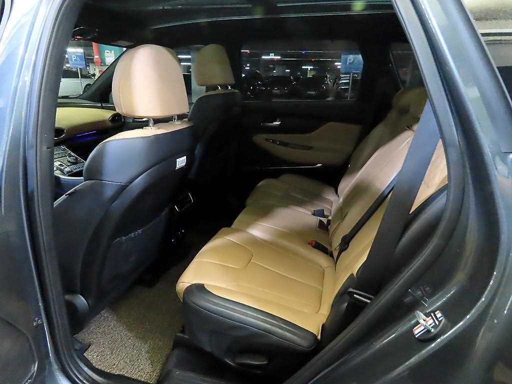 HYUNDAI Santa Fe - Vista 7