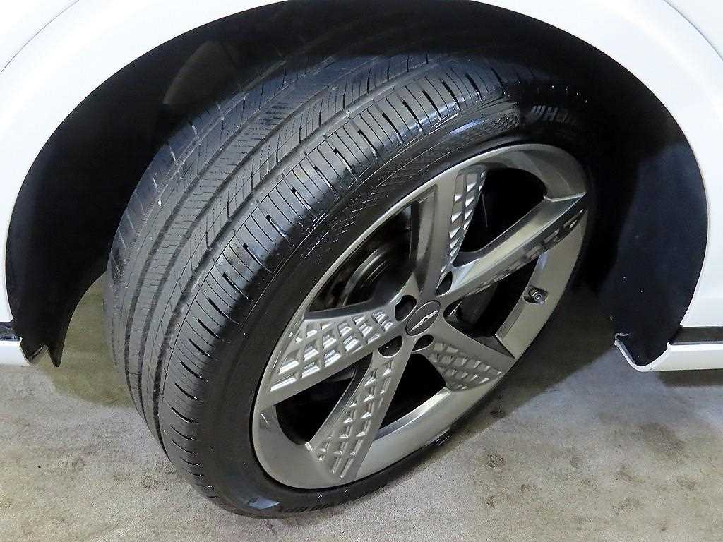 Genesis GV70 2022 Blanco - Importación desde Corea - HF Imports Iquique - Foto 17